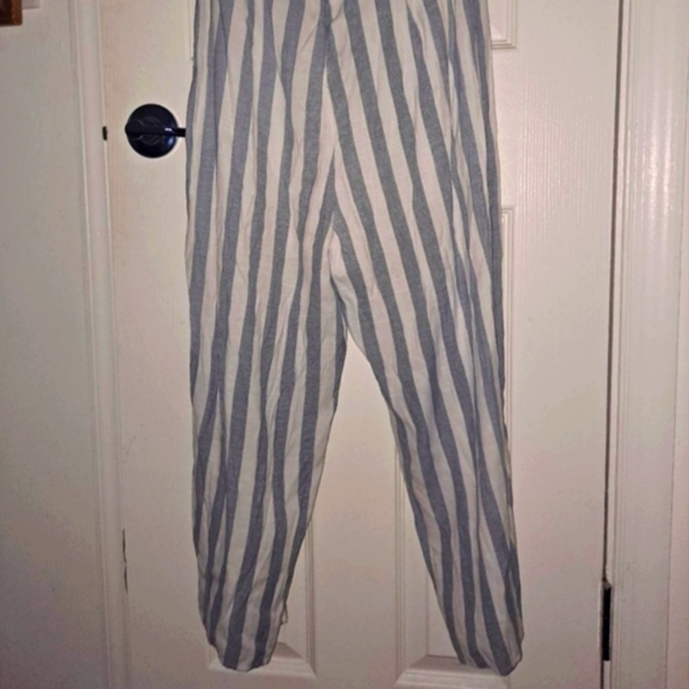 Jumper - Picture 6 of 8